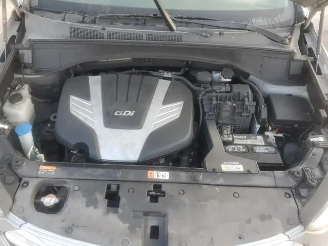 2016 HYUNDAI SANTA FE SE  