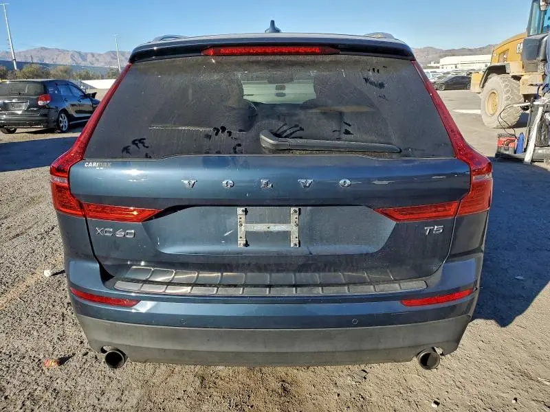 2019 VOLVO XC60 T5 MOMENTUM  