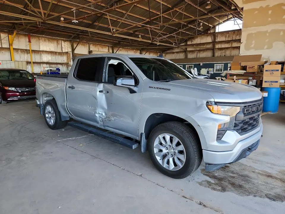 2022 CHEVROLET SILVERADO K1500 CUSTOM  