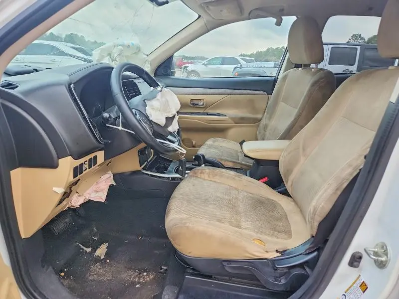 2017 MITSUBISHI OUTLANDER SE  