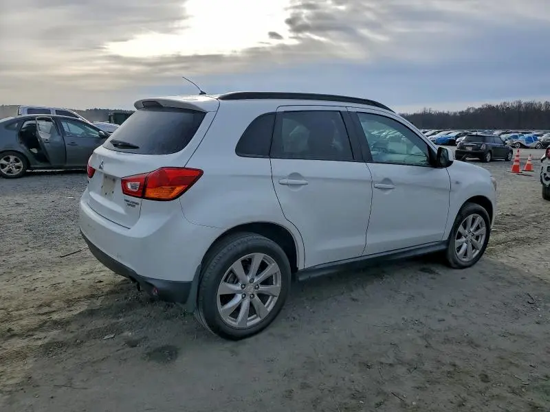 2015 MITSUBISHI OUTLANDER SPORT ES  