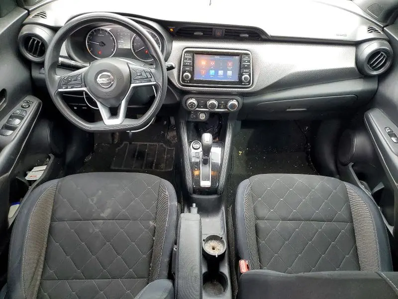 2018 NISSAN KICKS S  