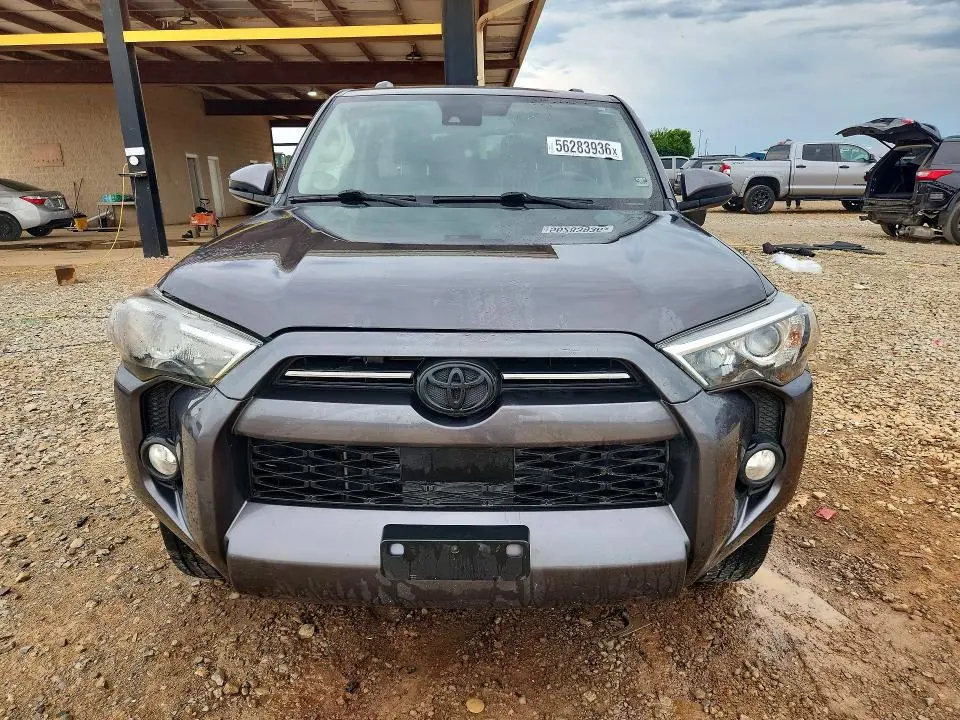 2020 TOYOTA 4RUNNER SR5  