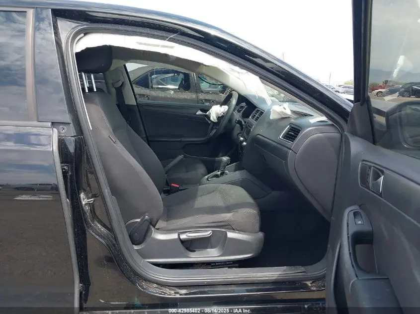 2014 VOLKSWAGEN JETTA 2.0L S