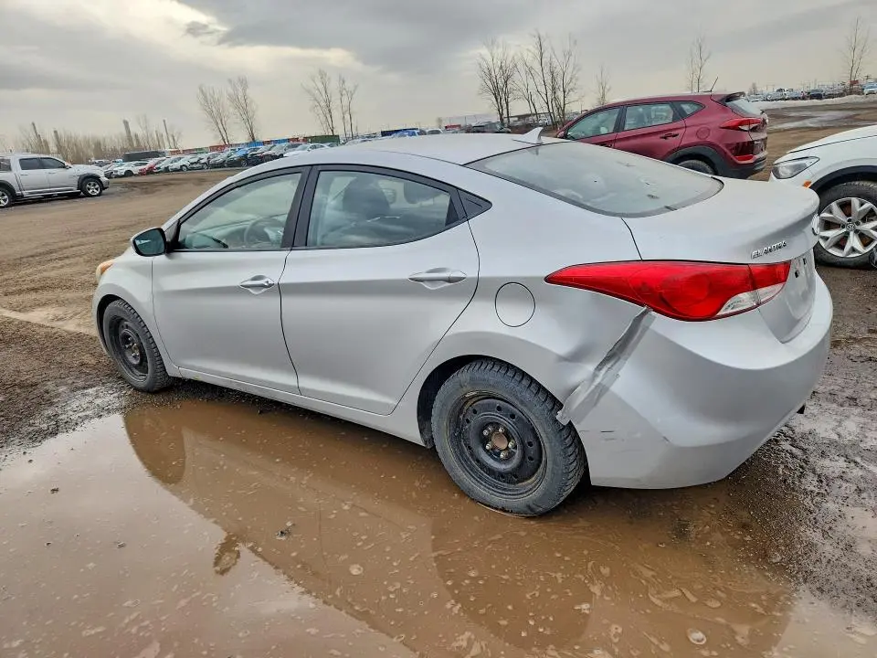 2011 HYUNDAI ELANTRA GLS  