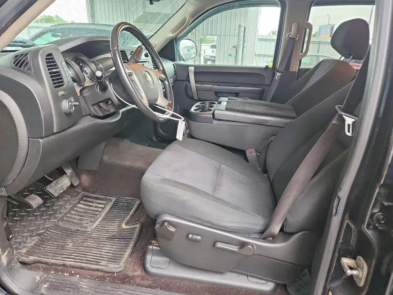 2013 CHEVROLET SILVERADO C1500 LT  