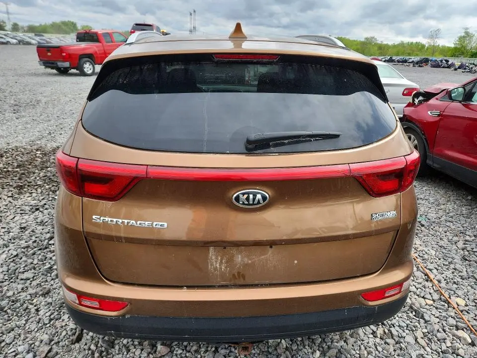 2017 KIA SPORTAGE LX  