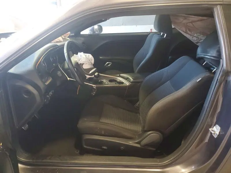 2015 DODGE CHALLENGER SXT  