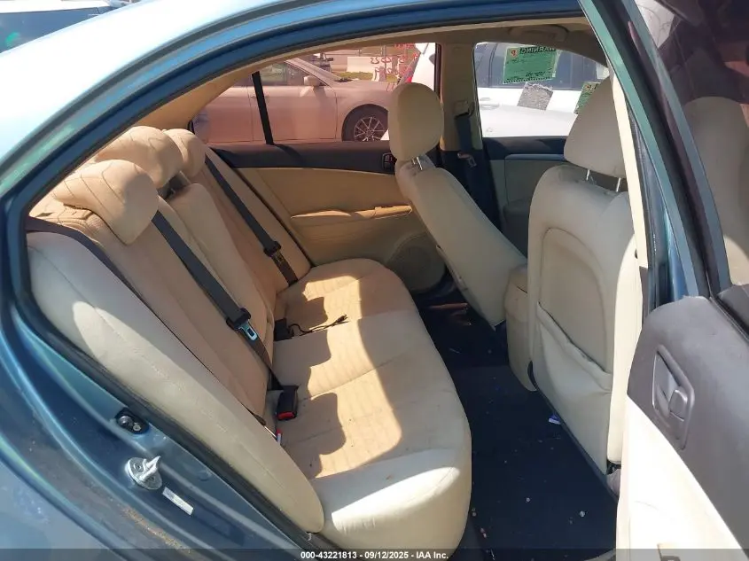 2010 HYUNDAI SONATA GLS