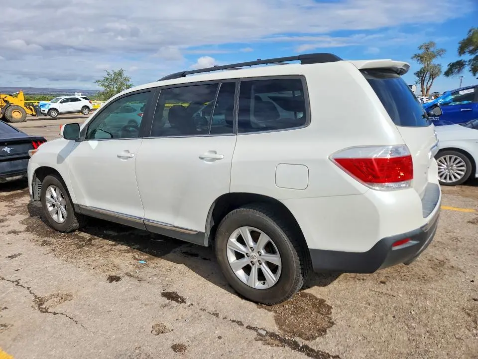 2011 TOYOTA HIGHLANDER BASE  