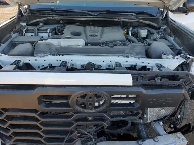 2024 TOYOTA TUNDRA CREWMAX LIMITED  