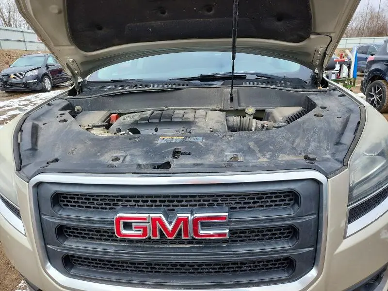 2016 GMC ACADIA SLE  