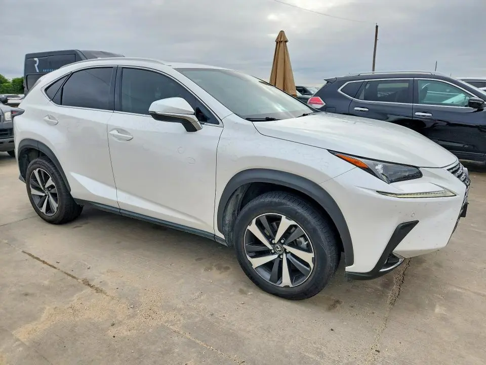2021 LEXUS NX 300 BASE  