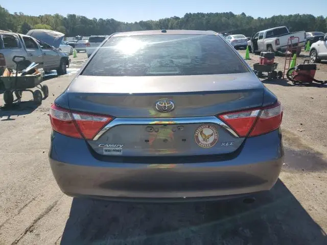 2016 TOYOTA CAMRY LE  