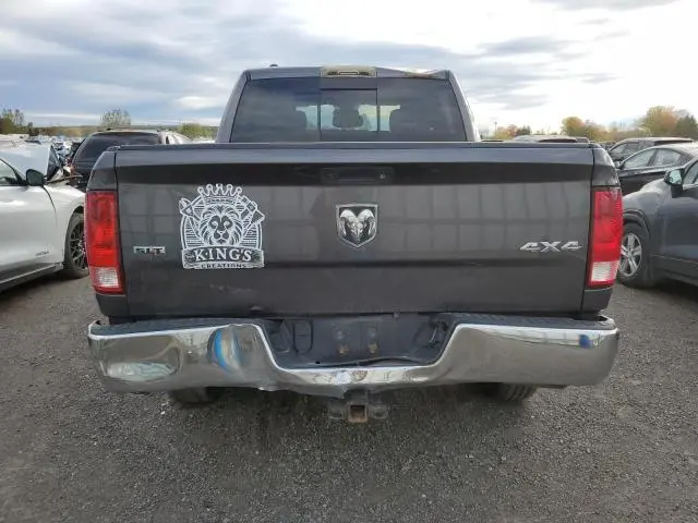 2016 RAM 1500 SLT
