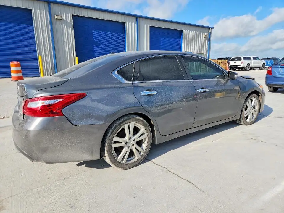 2016 NISSAN ALTIMA 3.5 SL  