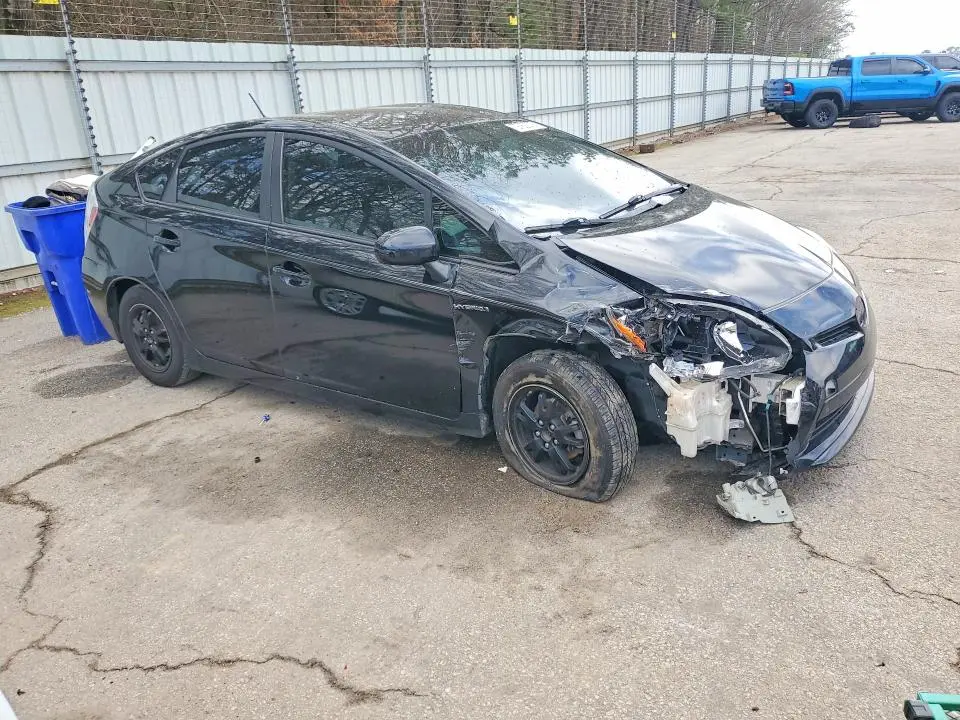 2015 TOYOTA PRIUS FOUR  