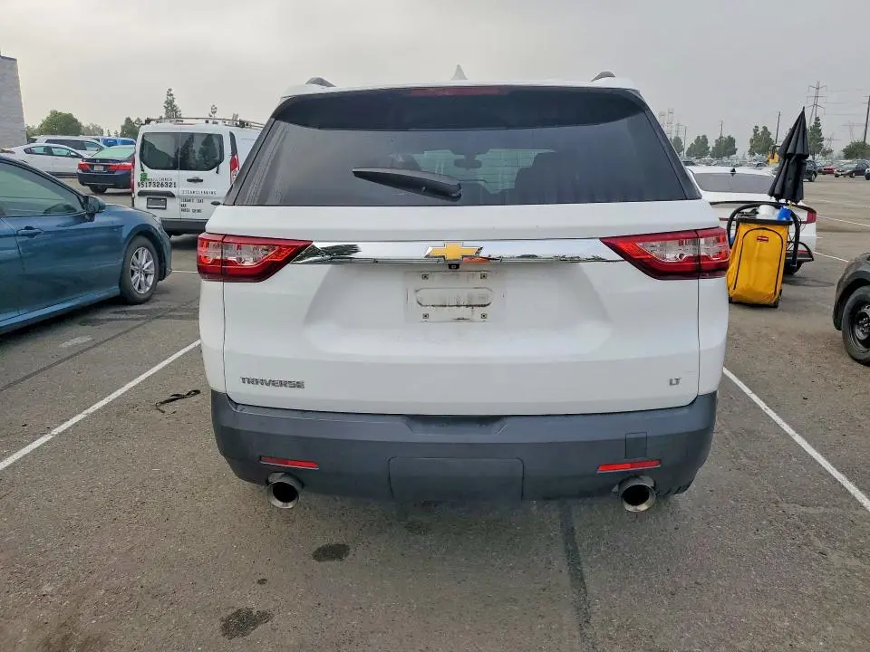 2020 CHEVROLET TRAVERSE LT  