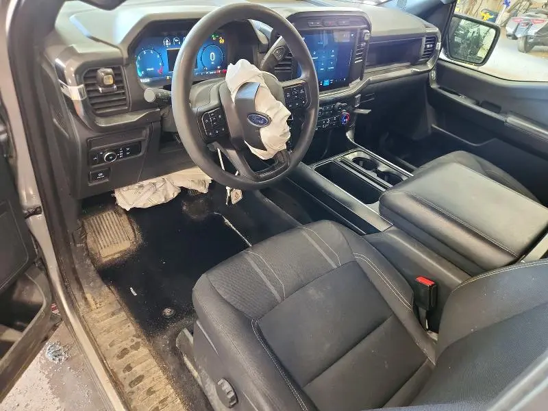 2024 FORD F150 STX  