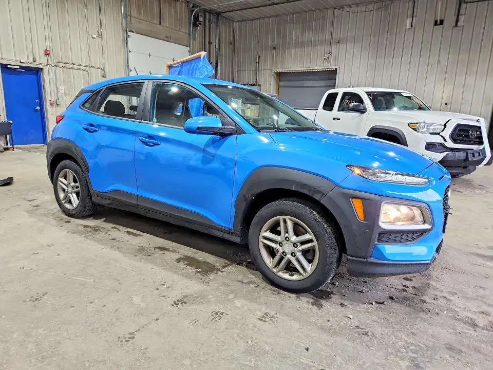 2019 HYUNDAI KONA SE  