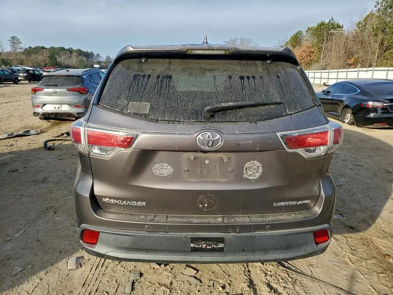 2015 TOYOTA HIGHLANDER LIMITED  