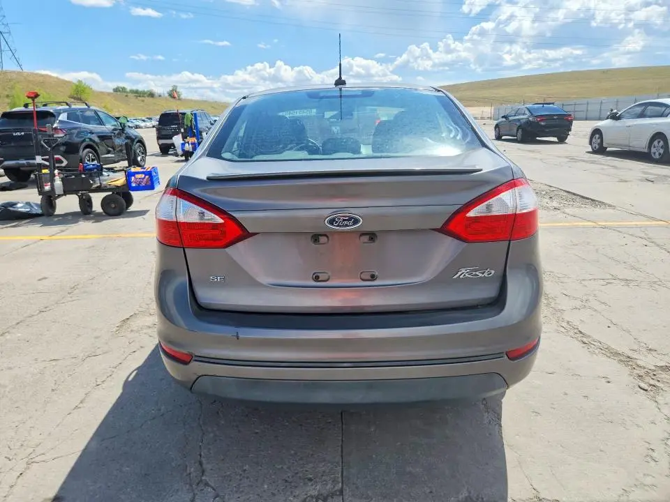 2014 FORD FIESTA SE  