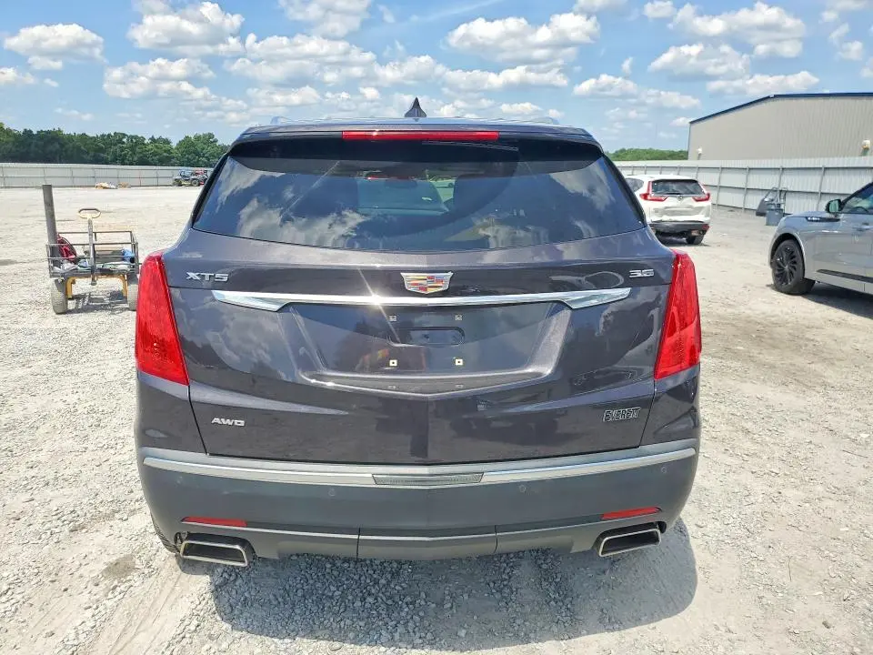 2018 CADILLAC XT5   