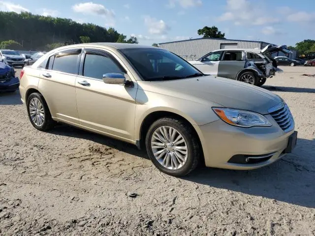 2011 CHRYSLER 200 LIMITED  