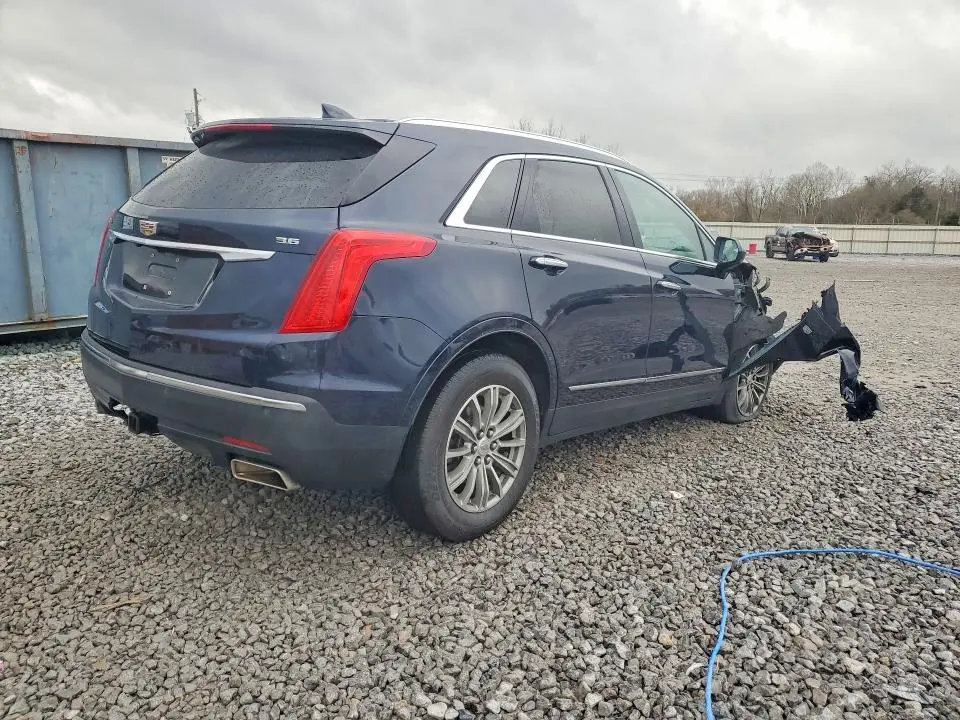 2017 CADILLAC XT5 LUXURY  