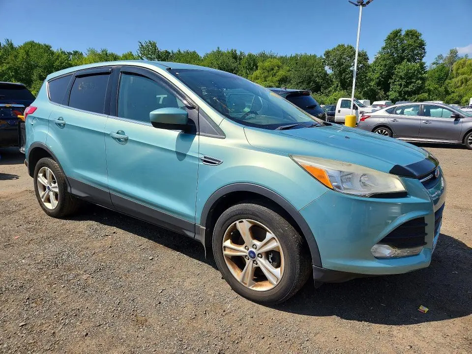 2013 FORD ESCAPE SE  