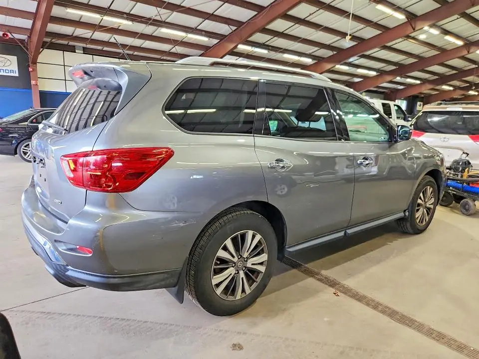 2018 NISSAN PATHFINDER S  