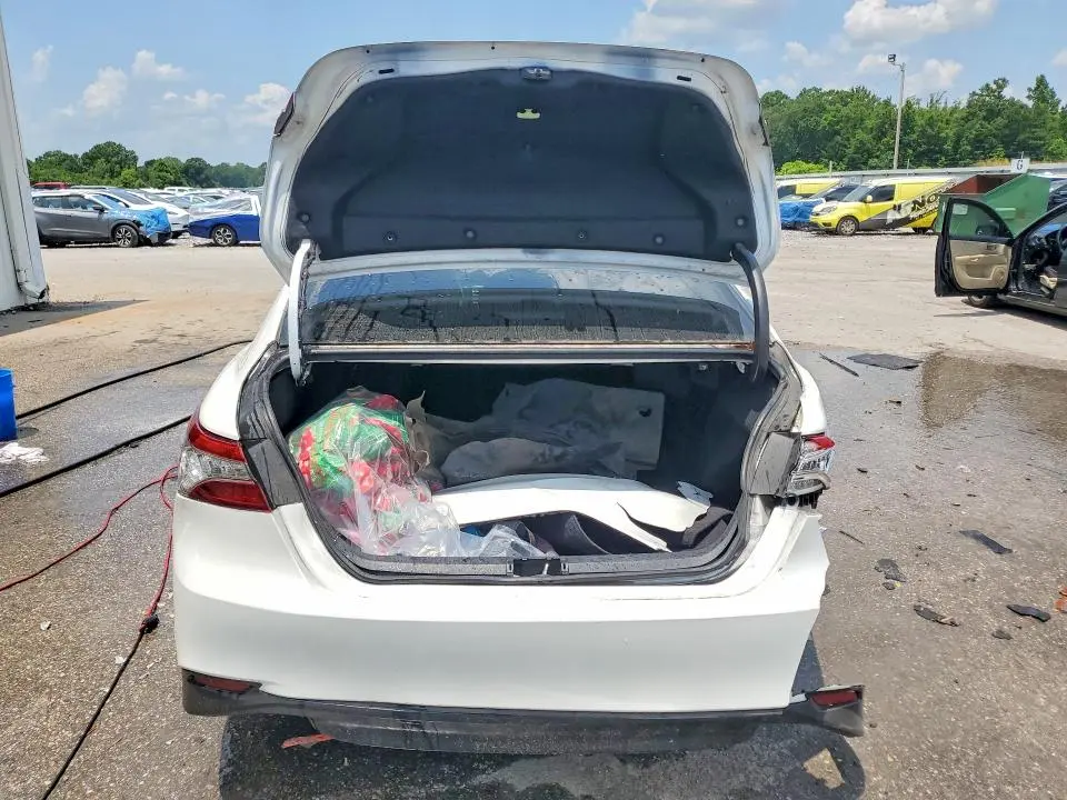 2019 TOYOTA CAMRY XLE  