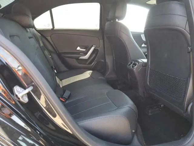 2019 MERCEDES-BENZ A 220  