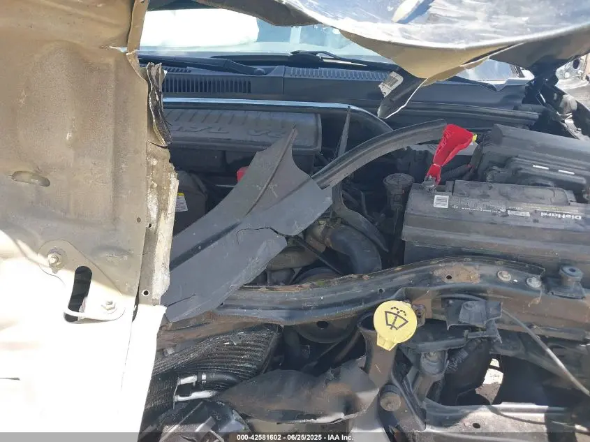 2010 JEEP GRAND CHEROKEE LAREDO