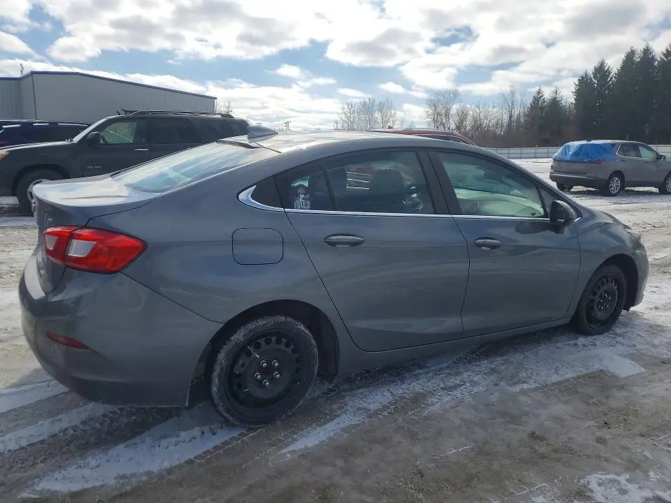 2018 CHEVROLET CRUZE LT  