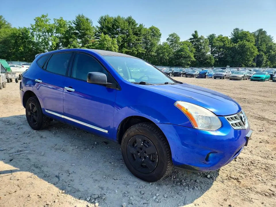 2013 NISSAN ROGUE S  