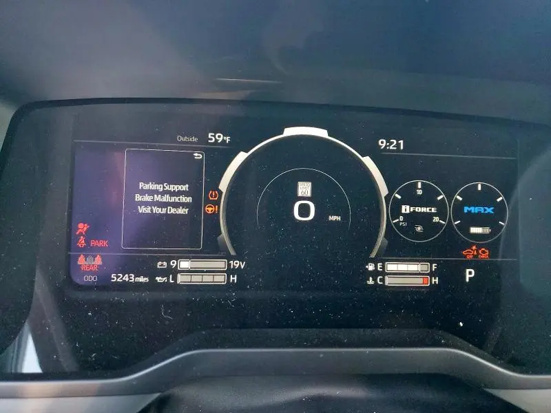 2025 TOYOTA TUNDRA CREWMAX LIMITED  