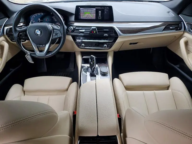 2020 BMW 530 XI  