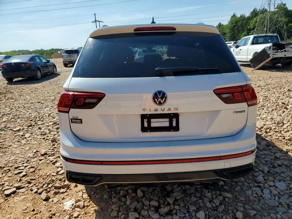 2024 VOLKSWAGEN TIGUAN SE R-LINE BLACK  