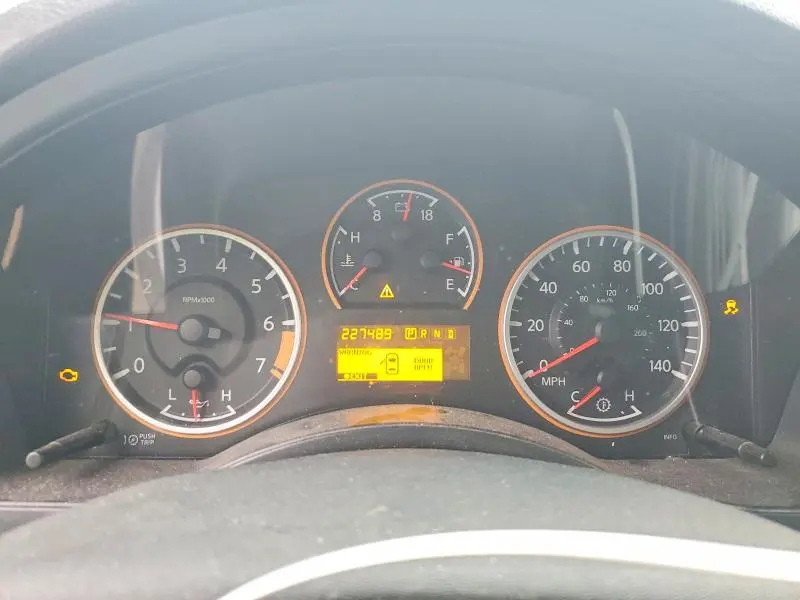 2012 NISSAN ARMADA SV  