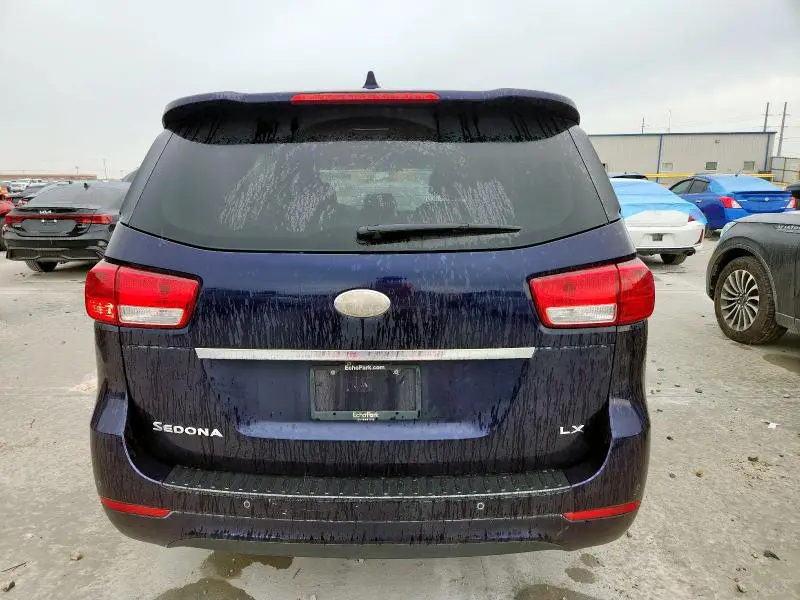 2018 KIA SEDONA LX  