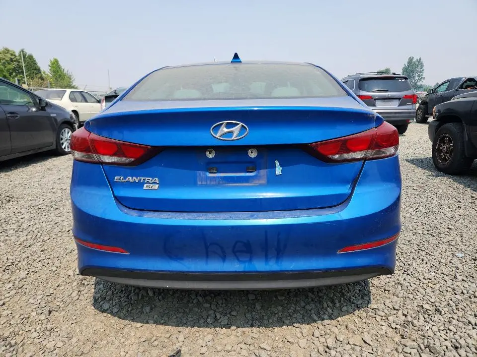 2017 HYUNDAI ELANTRA SE  