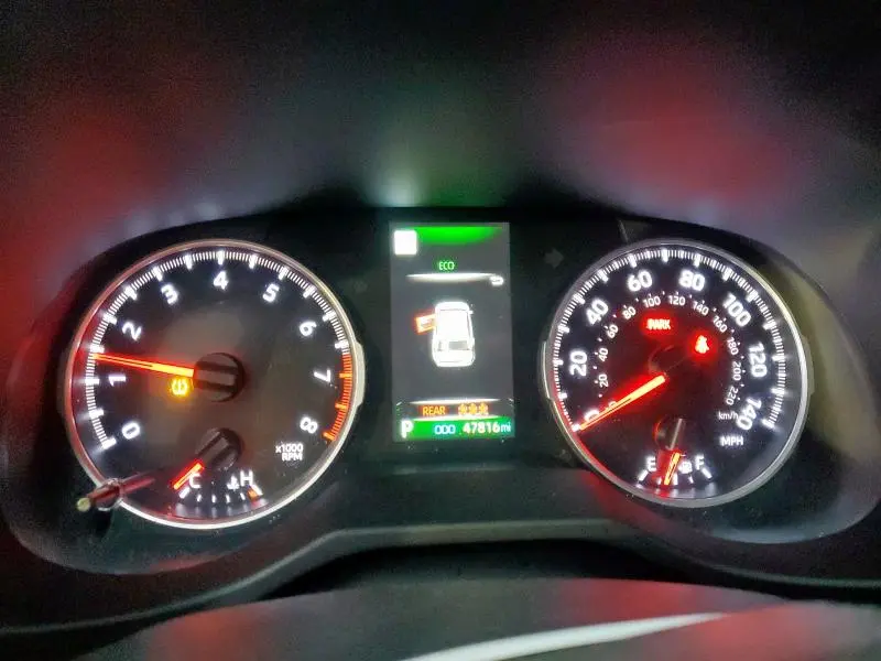 2022 TOYOTA RAV4 LE