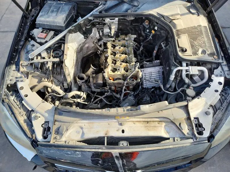 2016 MERCEDES-BENZ C 300  