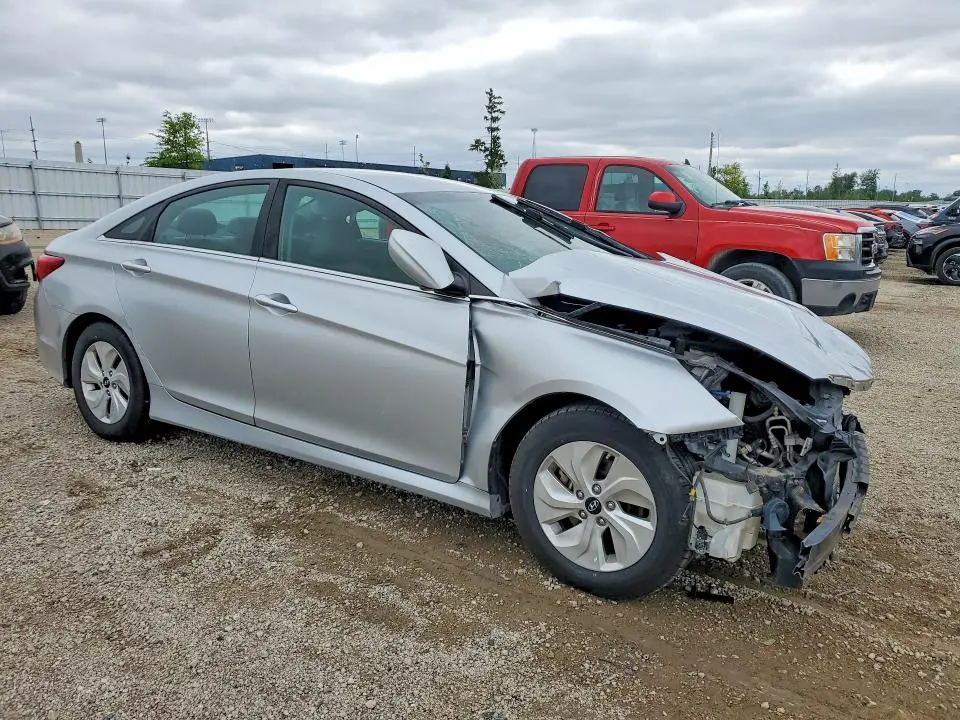 2014 HYUNDAI SONATA GLS  