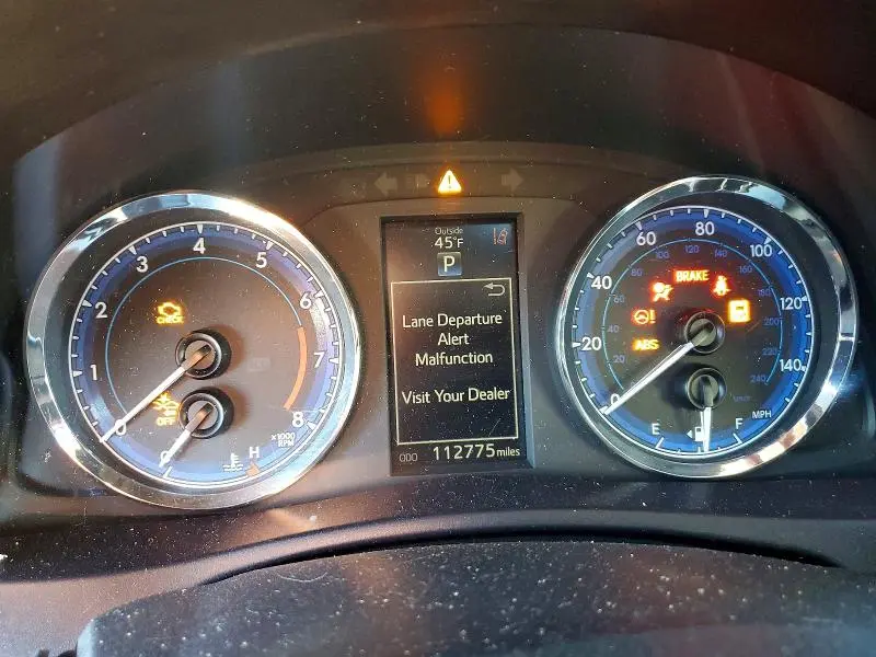 2019 TOYOTA COROLLA L  