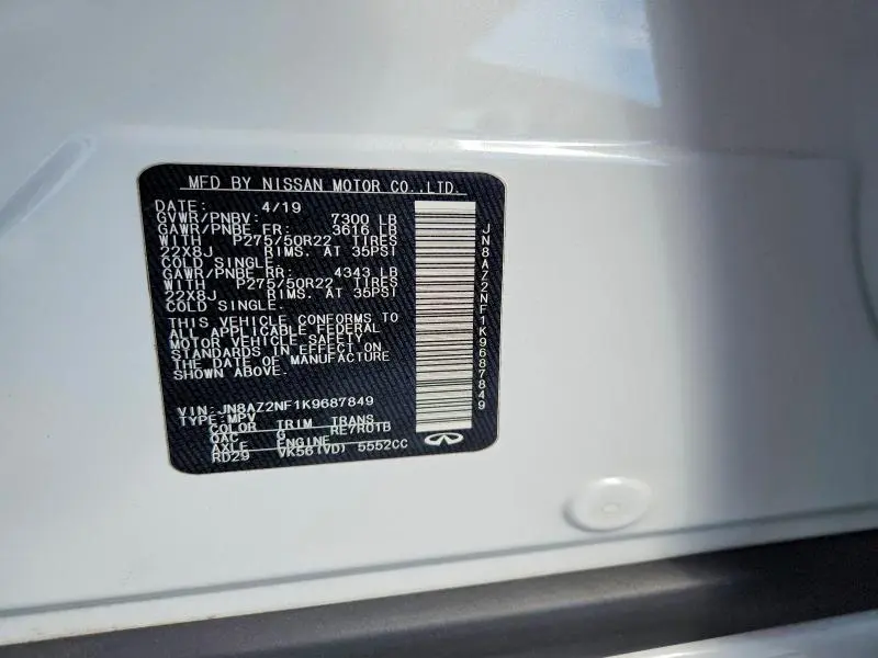 2019 INFINITI QX80 LUXE  