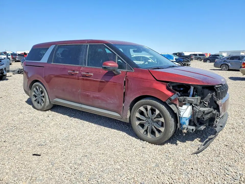2022 KIA CARNIVAL EX  
