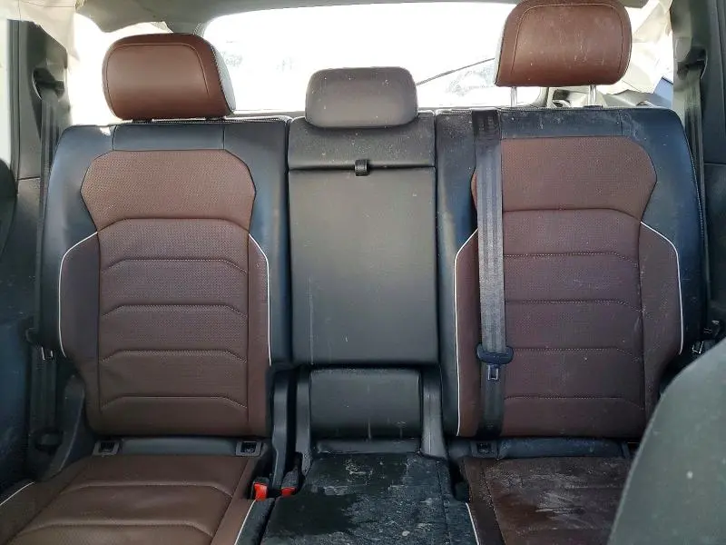 2022 VOLKSWAGEN TIGUAN SEL R-LINE  