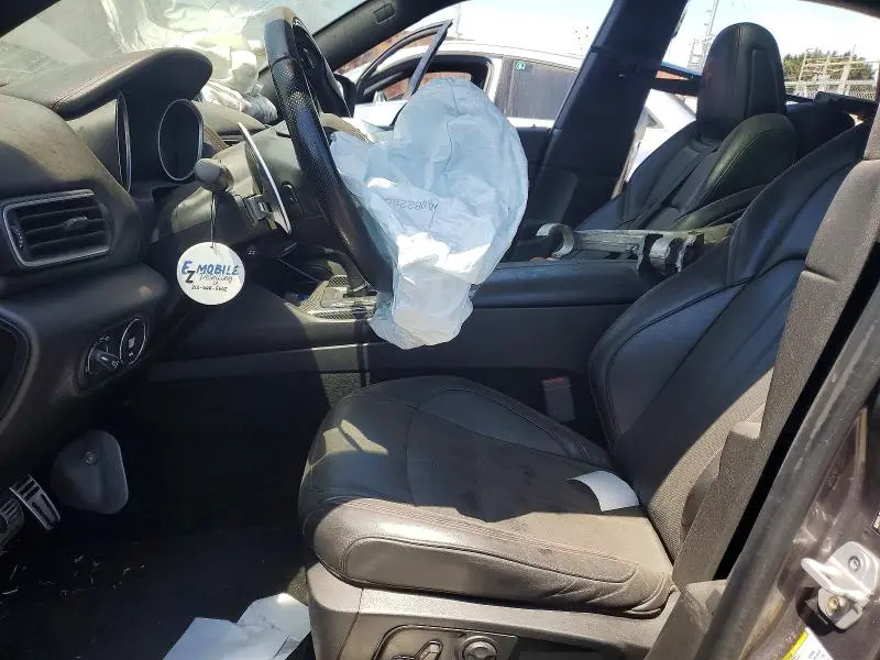 2017 MASERATI LEVANTE S SPORT  